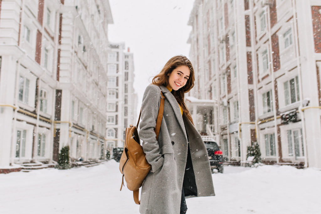 Easy and Chic Winter Outfits You Can Comfortably Wear to Work ...