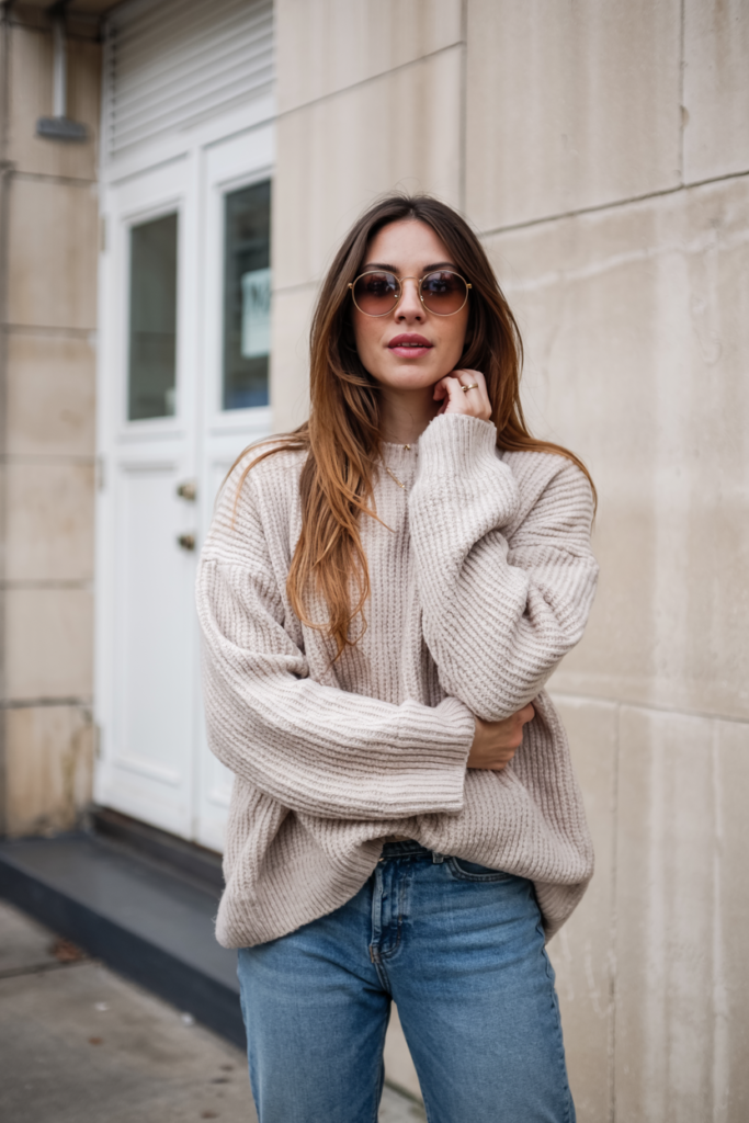 . The Oversized Sweater (The Half-Tuck Method)